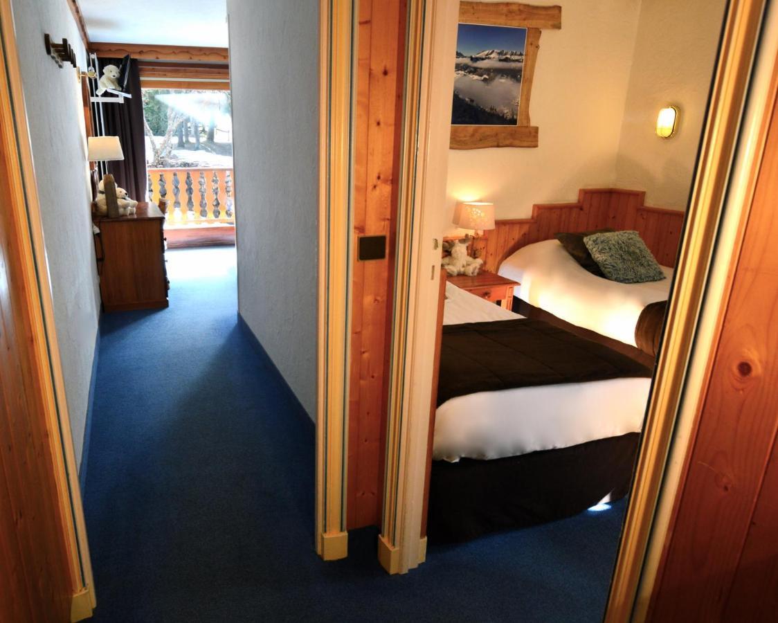 Hotel Serre Palas เลส์เดอซาลป์ ภายนอก รูปภาพ