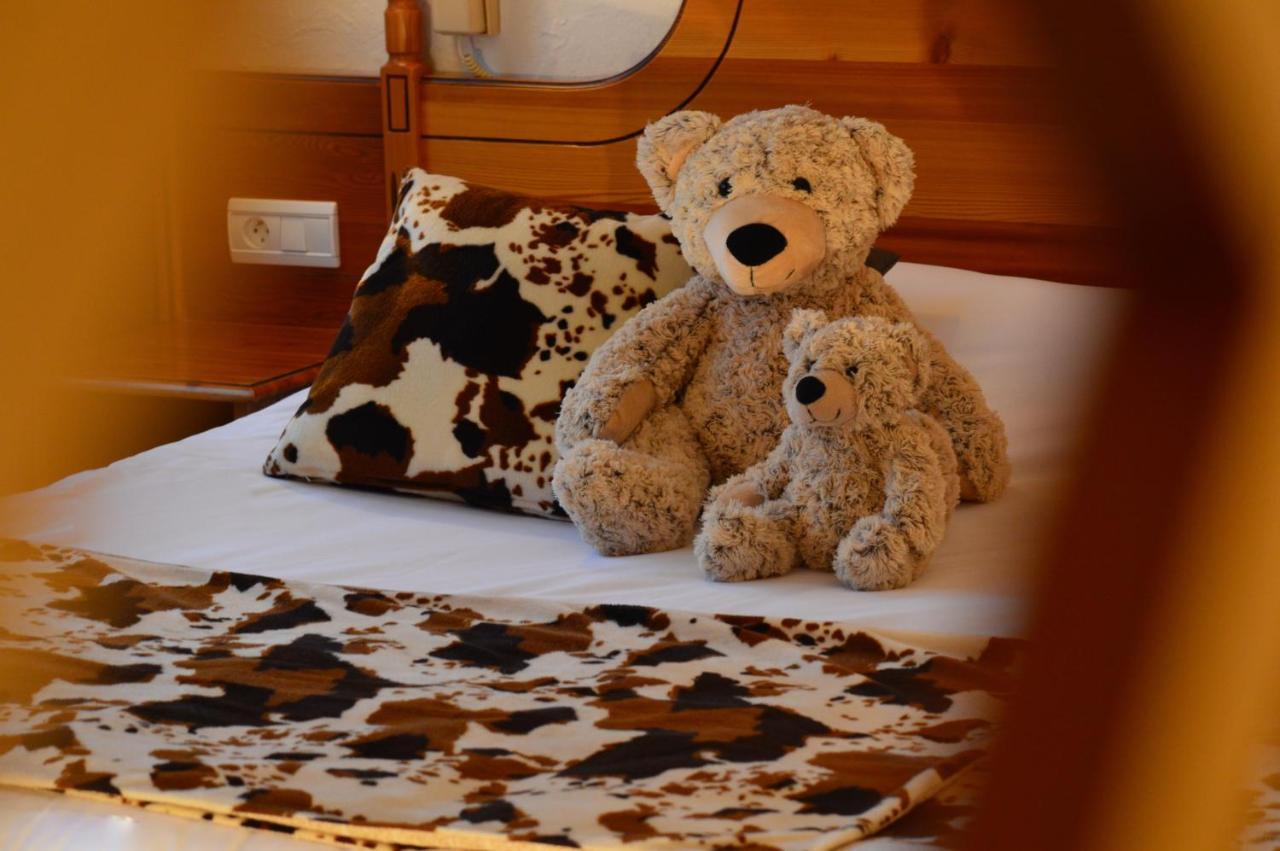 Hotel Serre Palas เลส์เดอซาลป์ ภายนอก รูปภาพ