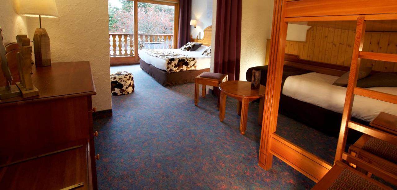 Hotel Serre Palas เลส์เดอซาลป์ ภายนอก รูปภาพ