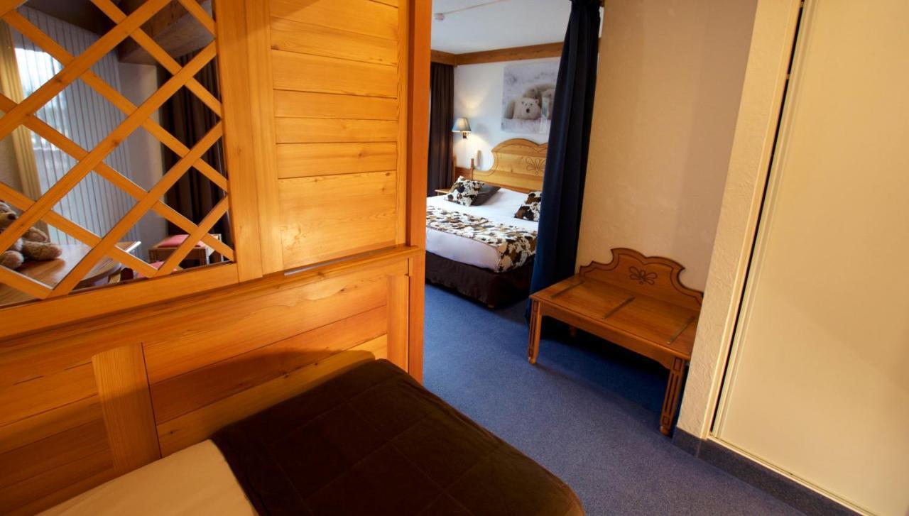 Hotel Serre Palas เลส์เดอซาลป์ ภายนอก รูปภาพ